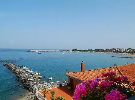 Otel Costa Azzurra 2*