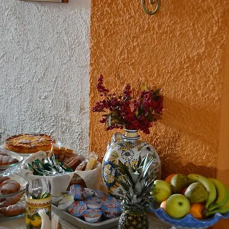 Otel Costa Azzurra 2*