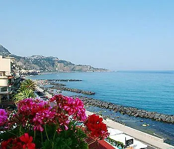 Costa Azzurra Giardini Naxos