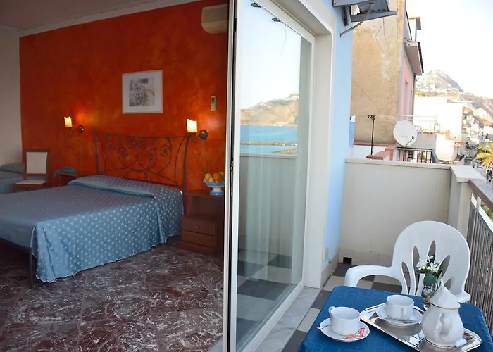 Costa Azzurra Giardini Naxos