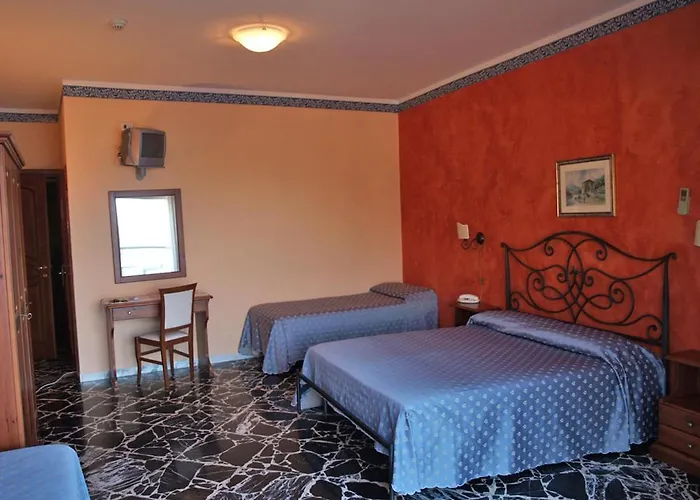 Hotel Costa Azzurra Giardini Naxos