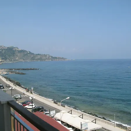 Costa Azzurra Giardini Naxos