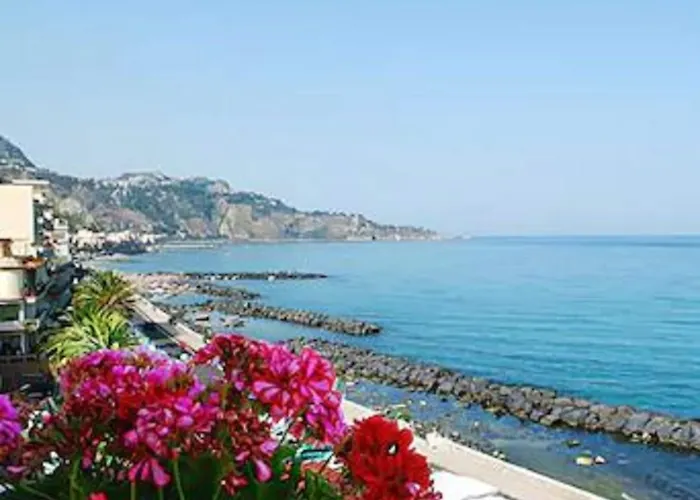 Szálloda Costa Azzurra 2*